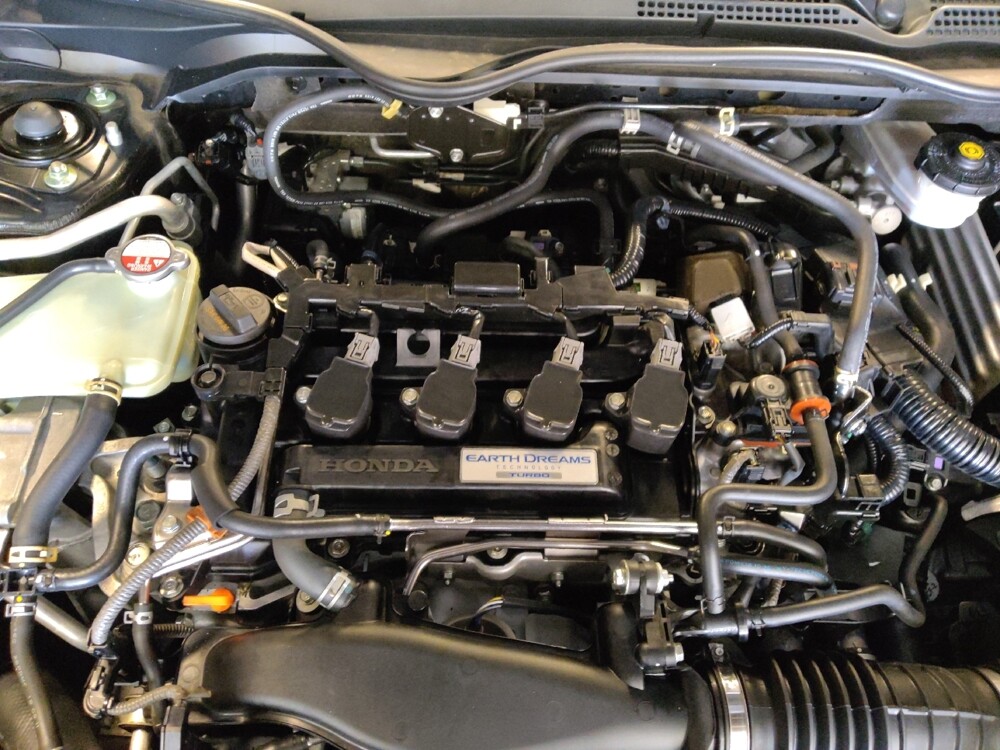 2019 Honda Civic in Glendale, AZ 85301 - 18086339 30