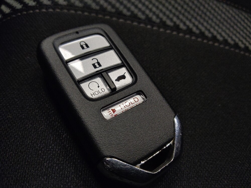 2019 Honda Civic in Glendale, AZ 85301 - 18086339 32