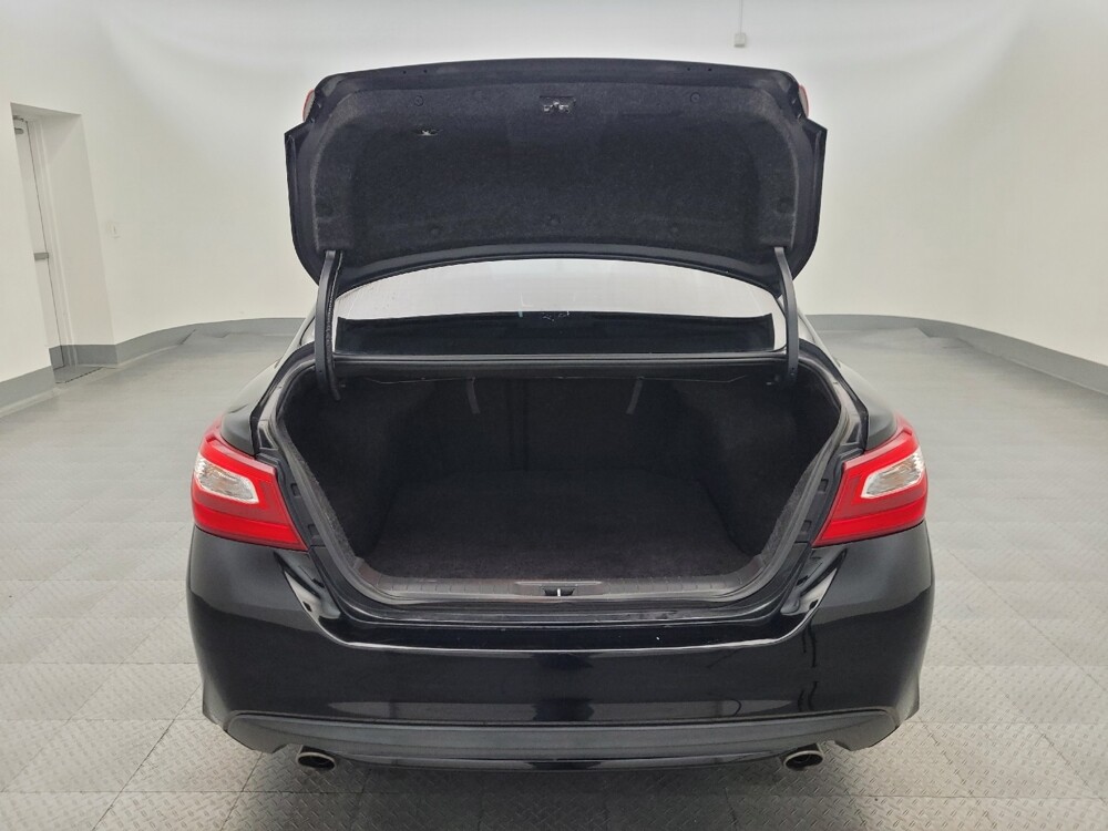 2017 Nissan Altima in Chandler, AZ 85225 - 18086341 29