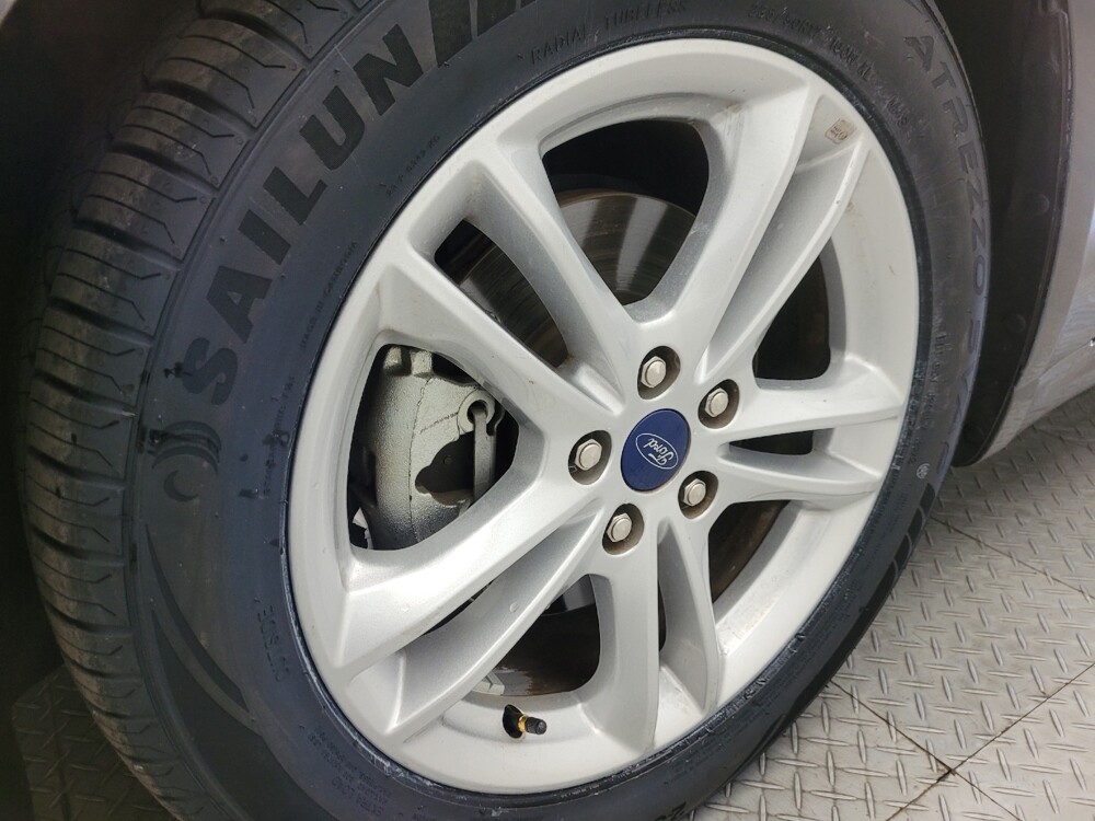 2018 Ford Fusion in Phoenix, AZ 85022 - 18086342 31