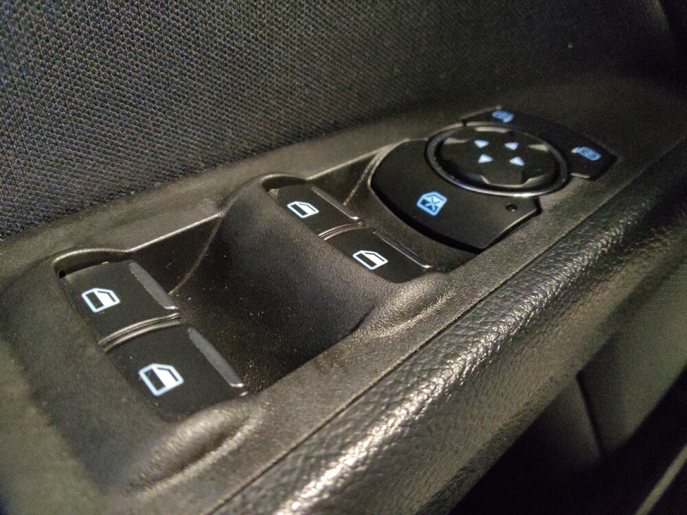 2018 Ford Fusion in Phoenix, AZ 85022 - 18086342 27