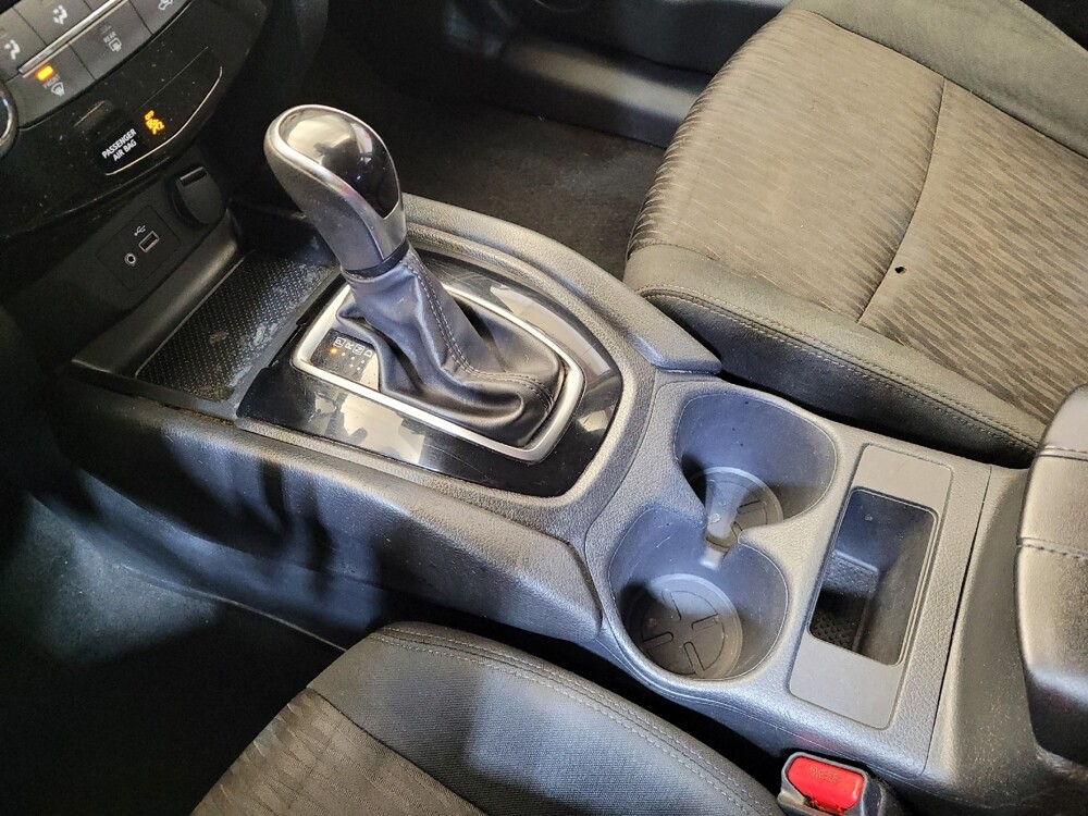 2019 Nissan Rogue in Maple Heights, OH 44137 - 18086345 26