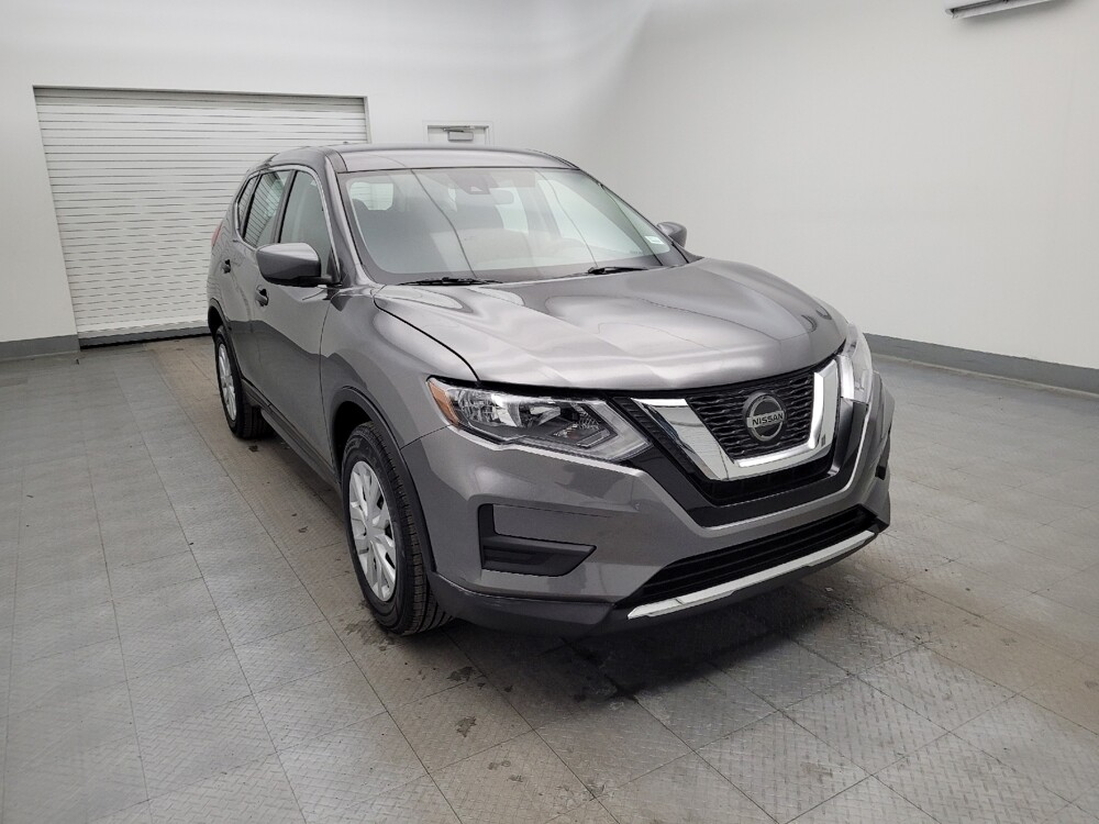 2019 Nissan Rogue in Maple Heights, OH 44137 - 18086345 13