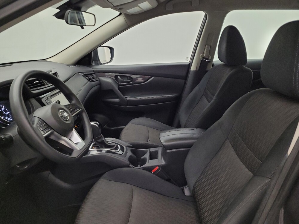 2019 Nissan Rogue in Maple Heights, OH 44137 - 18086345 17