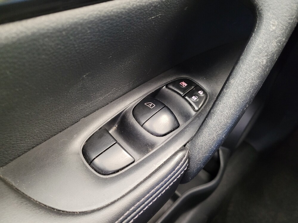 2019 Nissan Rogue in Maple Heights, OH 44137 - 18086345 27