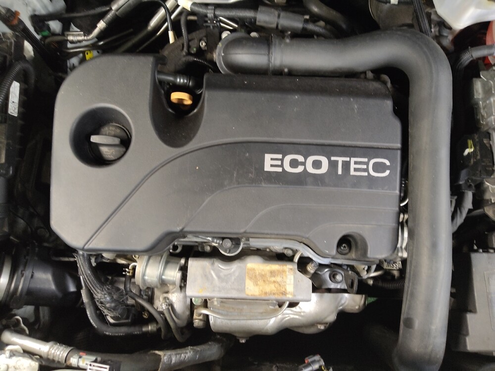 2020 Chevrolet Equinox in Tampa, FL 33619 - 18086347 30