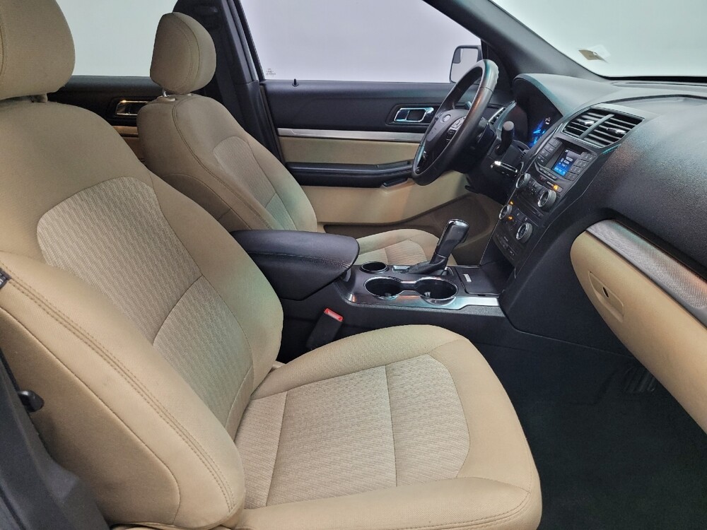 2017 Ford Explorer in Las Vegas, NV 89102 - 18086348 21