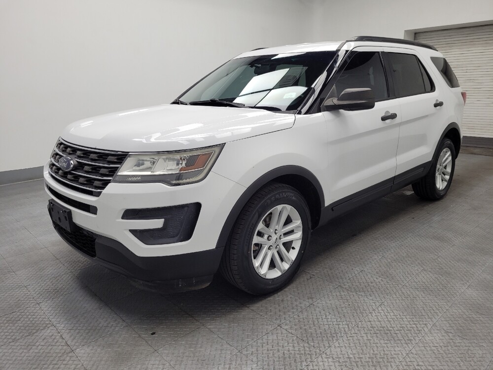 2017 Ford Explorer in Las Vegas, NV 89102 - 18086348 2