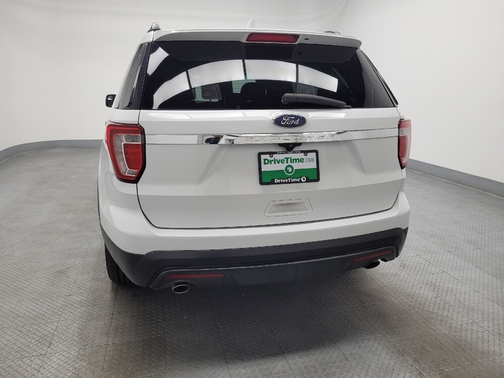 2017 Ford Explorer in Las Vegas, NV 89102 - 18086348 6