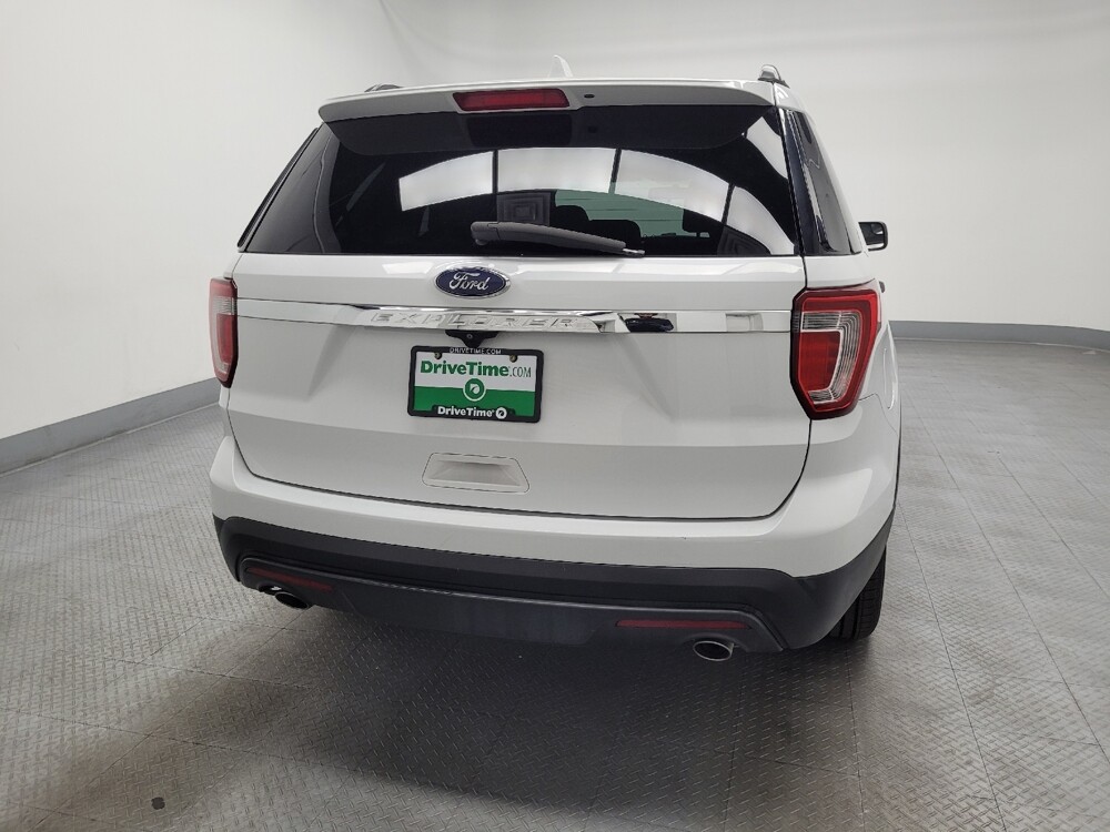 2017 Ford Explorer in Las Vegas, NV 89102 - 18086348 7