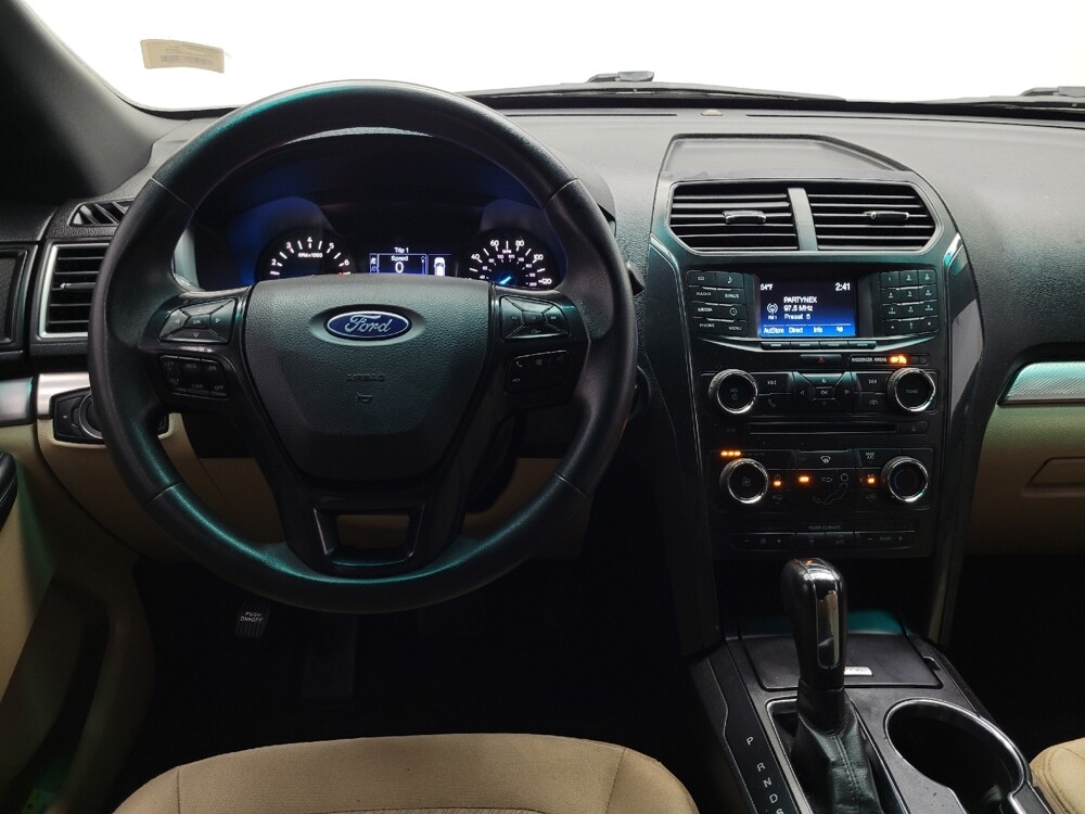 2017 Ford Explorer in Las Vegas, NV 89102 - 18086348 22