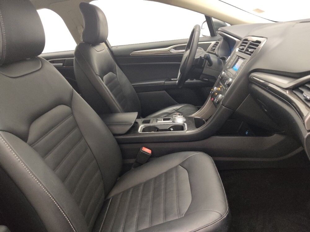 2017 Ford Fusion in Savannah, GA 31419 - 18086354 21