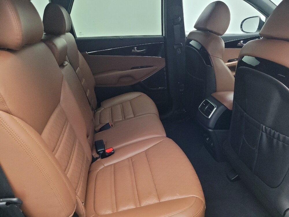 2019 Kia Sorento in Kissimmee, FL 34744 - 18086355 19