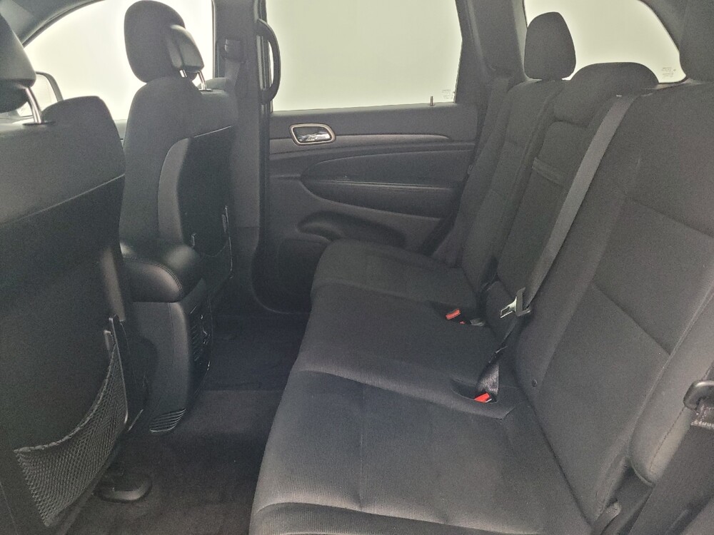 2016 Jeep Grand Cherokee in Fayetteville, NC 28304 - 18086356 18