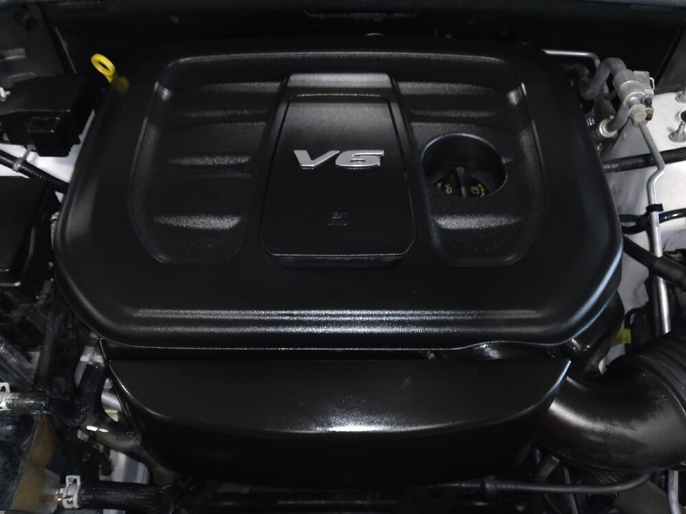 2016 Jeep Grand Cherokee in Fayetteville, NC 28304 - 18086356 30