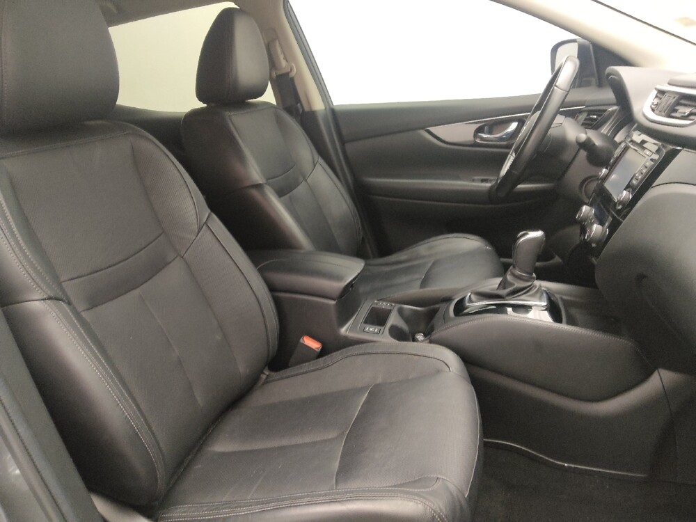 2017 Nissan Rogue Sport in Kissimmee, FL 34744 - 18086357 21