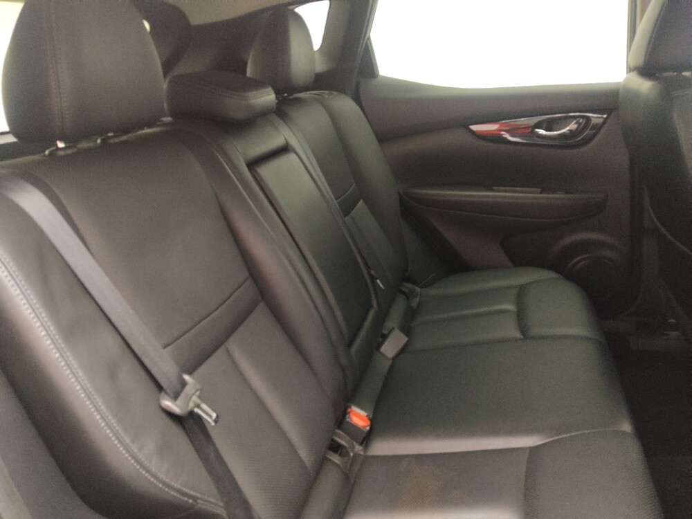 2017 Nissan Rogue Sport in Kissimmee, FL 34744 - 18086357 19