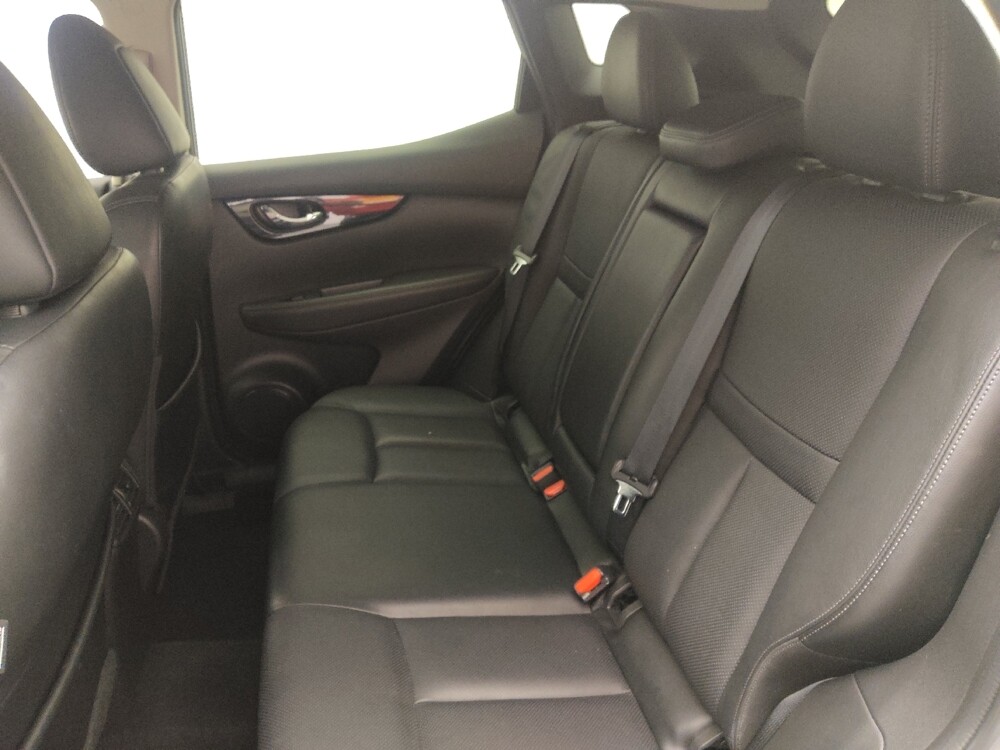 2017 Nissan Rogue Sport in Kissimmee, FL 34744 - 18086357 18