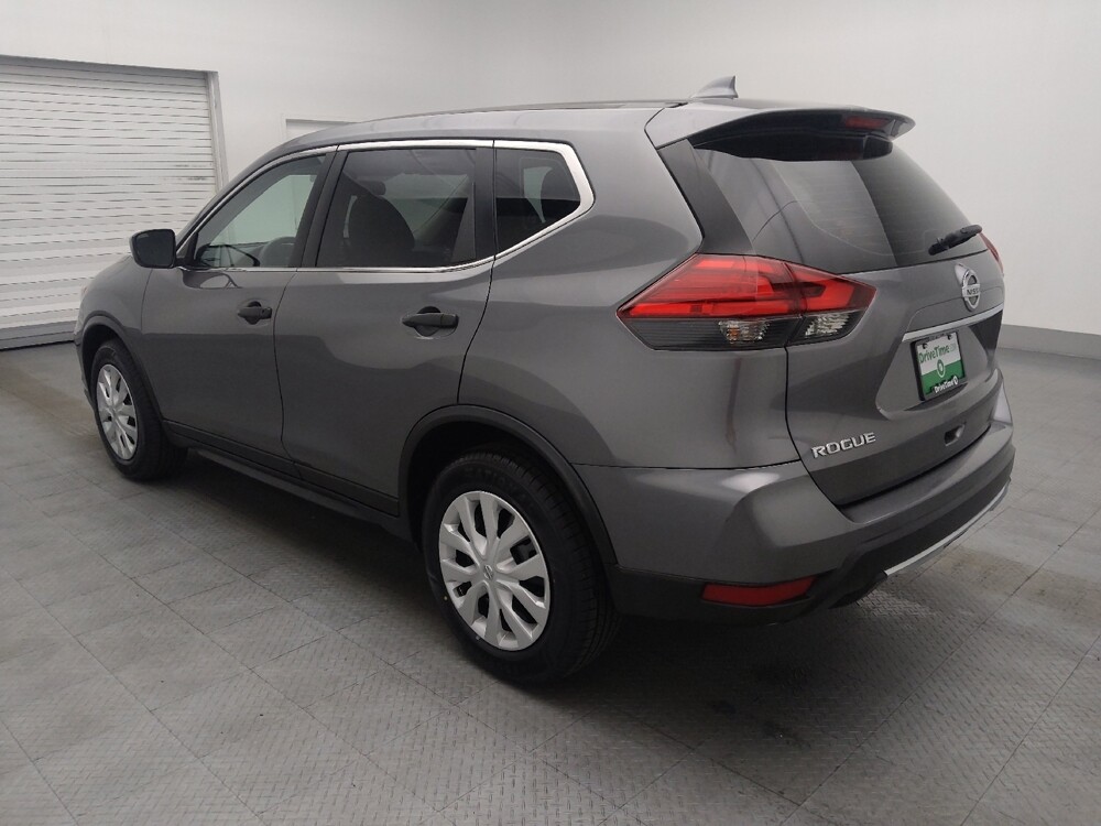 2017 Nissan Rogue in Hialeah, FL 33014 - 18086358 3