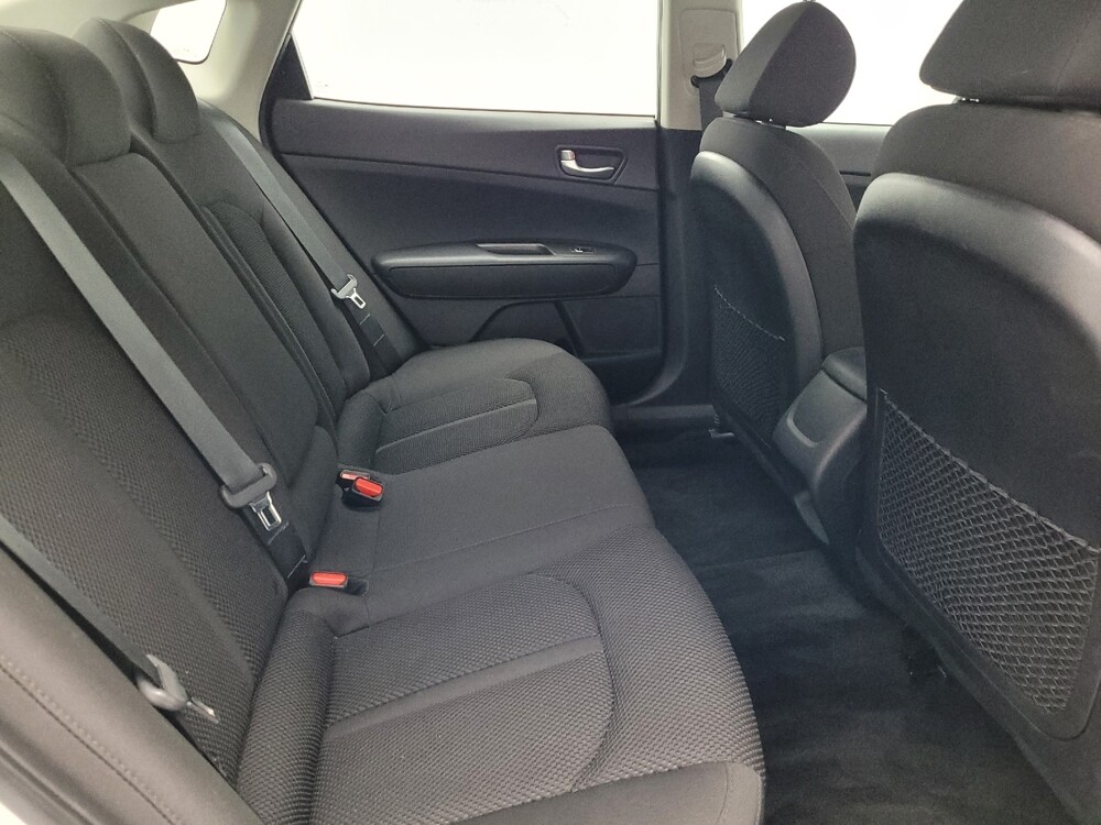 2019 Kia Optima in Savannah, GA 31419 - 18086361 19