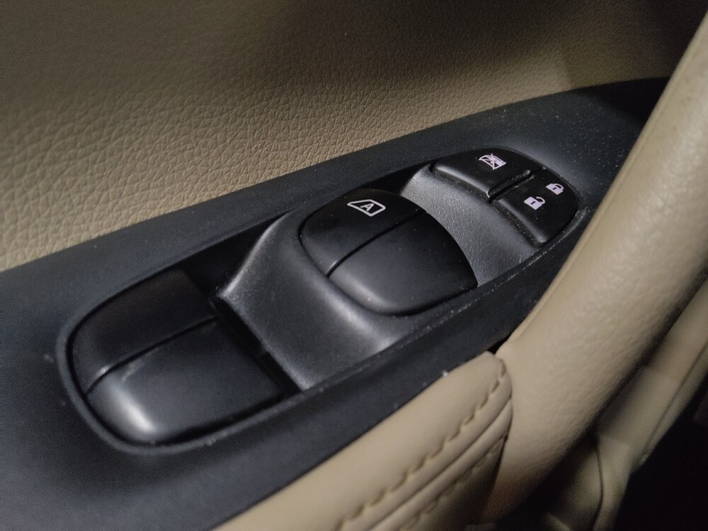 2020 Nissan Rogue in Hialeah, FL 33014 - 18086363 27