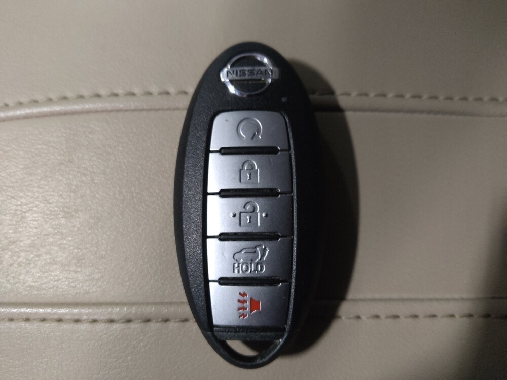 2020 Nissan Rogue in Hialeah, FL 33014 - 18086363 32