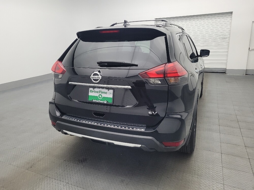 2017 Nissan Rogue in Hialeah, FL 33014 - 18086364 7