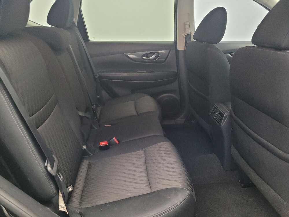 2017 Nissan Rogue in Hialeah, FL 33014 - 18086364 19