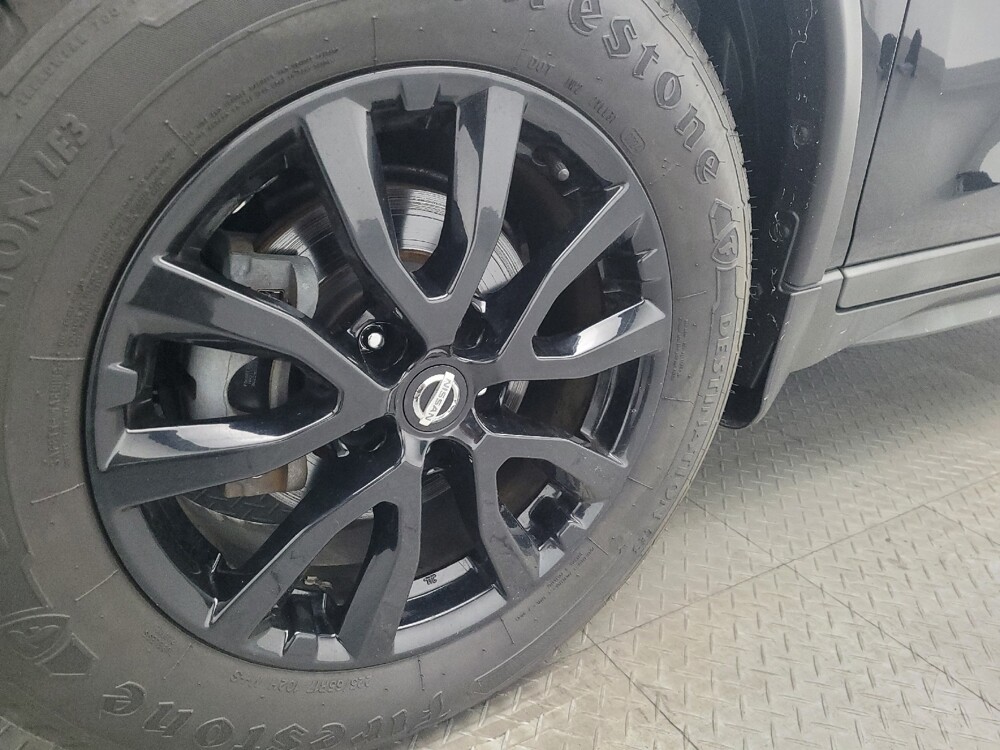 2017 Nissan Rogue in Hialeah, FL 33014 - 18086364 31