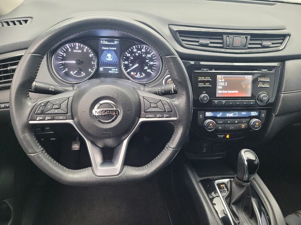 2017 Nissan Rogue in Hialeah, FL 33014 - 18086364 22