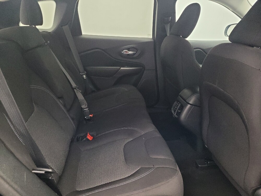 2020 Jeep Cherokee in Savannah, GA 31419 - 18086370 19