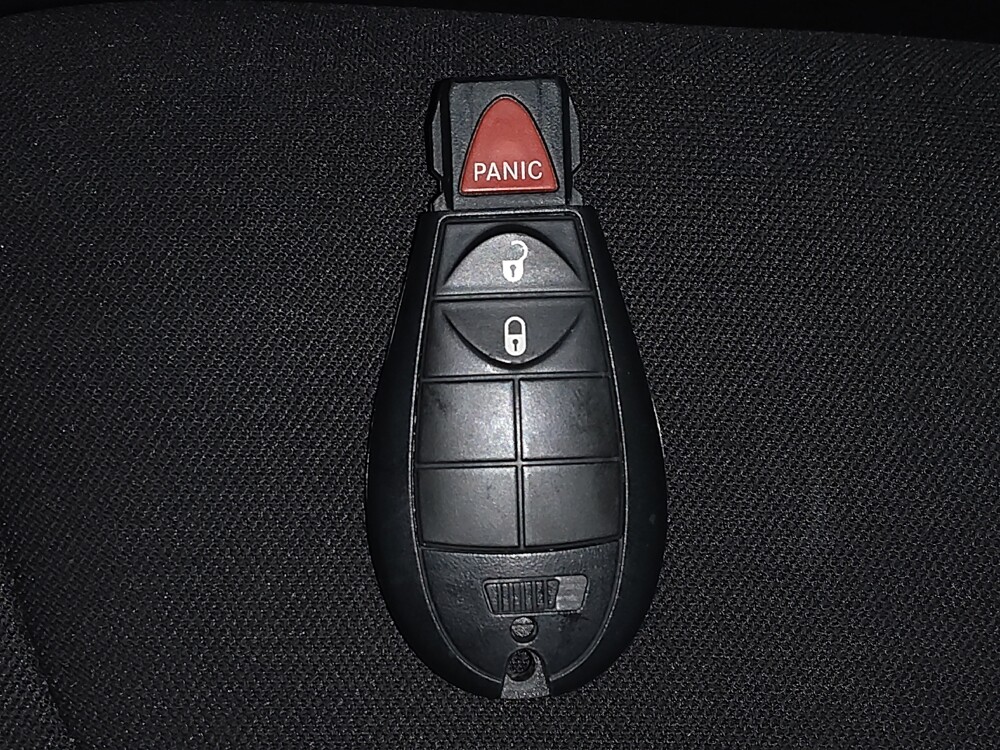 2020 Jeep Cherokee in Savannah, GA 31419 - 18086370 32