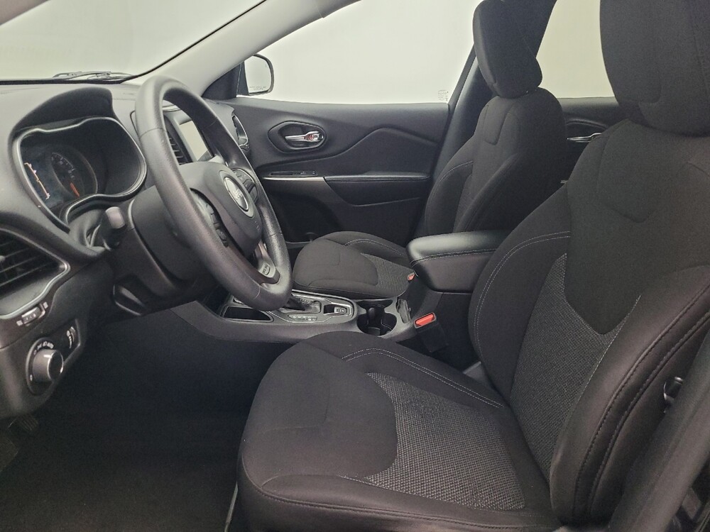 2020 Jeep Cherokee in Savannah, GA 31419 - 18086370 17