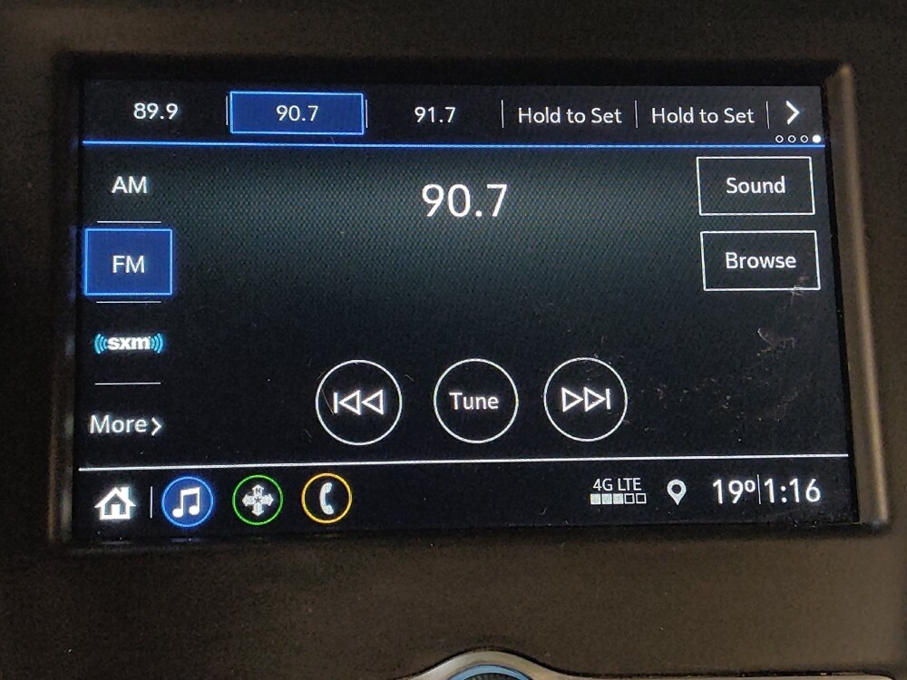 2019 Chevrolet Equinox in Columbia, SC 29210 - 18086378 25