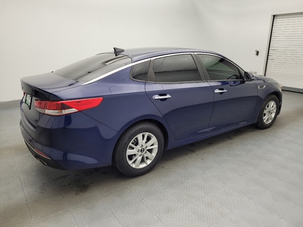2017 Kia Optima in Chesapeake, VA 23320 - 18086380 10
