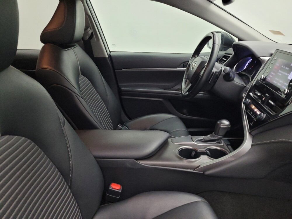 2021 Toyota Camry in Greenville, SC 29607 - 18086383 21