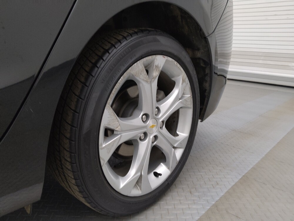 2017 Chevrolet Cruze in Denver, CO 80012 - 18086384 31