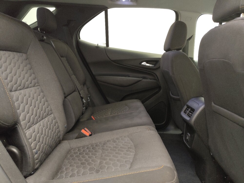 2019 Chevrolet Equinox in Lakewood, CO 80215 - 18086385 19