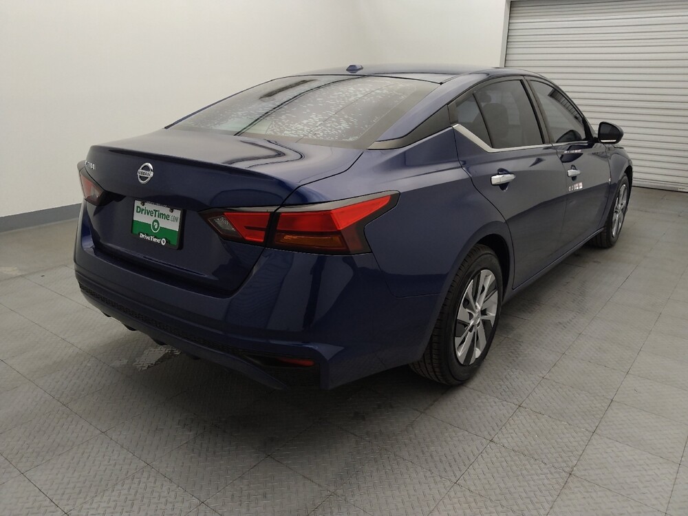 2020 Nissan Altima in Houston, TX 77034 - 18086397 9