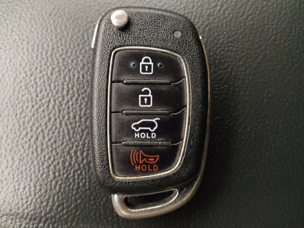 2017 Hyundai Santa Fe in Corpus Christi, TX 78412 - 18086401 32