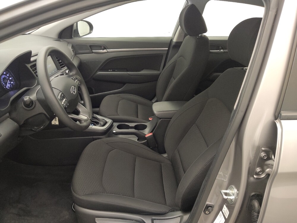 2020 Hyundai Elantra in Houston, TX 77060 - 18086406 17