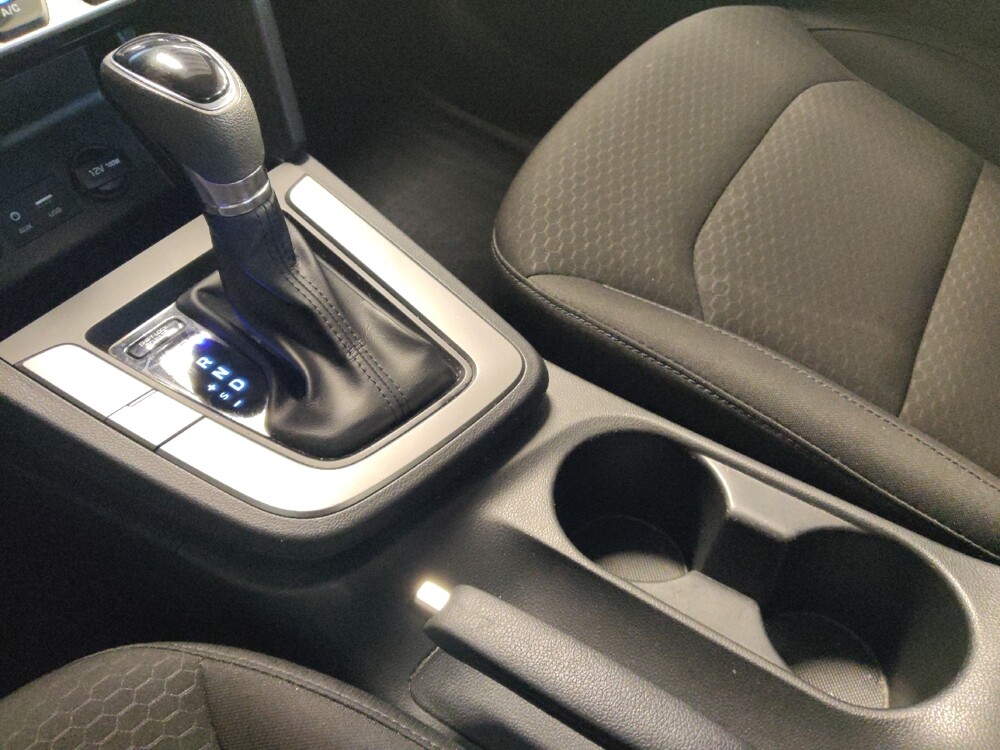 2020 Hyundai Elantra in Houston, TX 77060 - 18086406 26