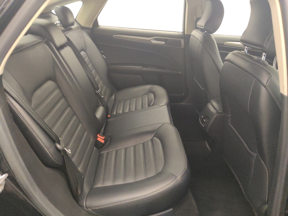 2018 Ford Fusion in Houston, TX 77060 - 18086409 19