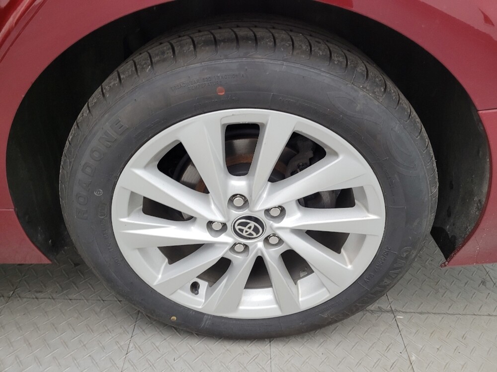 2018 Toyota Camry in Maple Heights, OH 44137 - 18086414 31