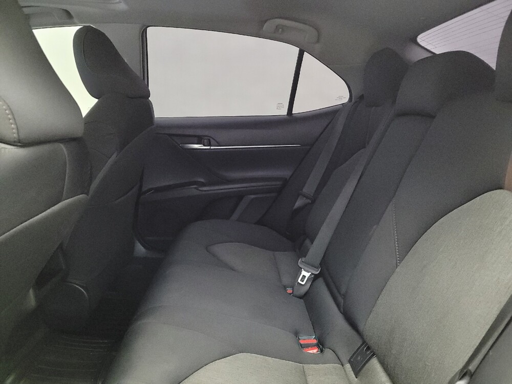 2018 Toyota Camry in Maple Heights, OH 44137 - 18086414 18