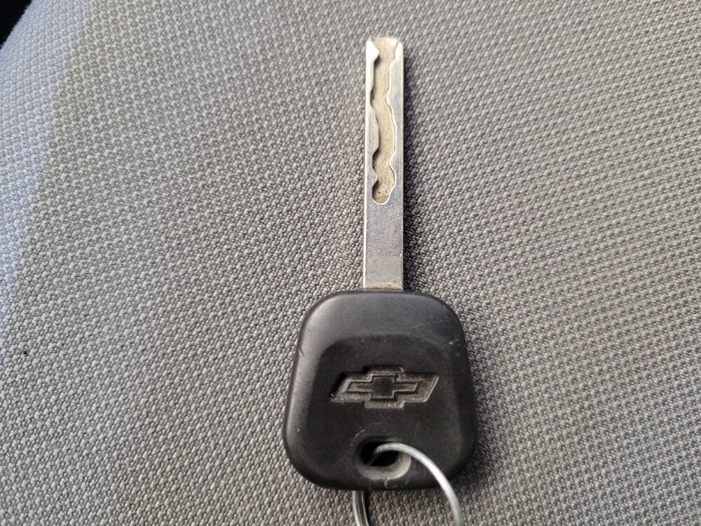 2016 Chevrolet Silverado 1500 in Miamisburg, OH 45342 - 18086416 32