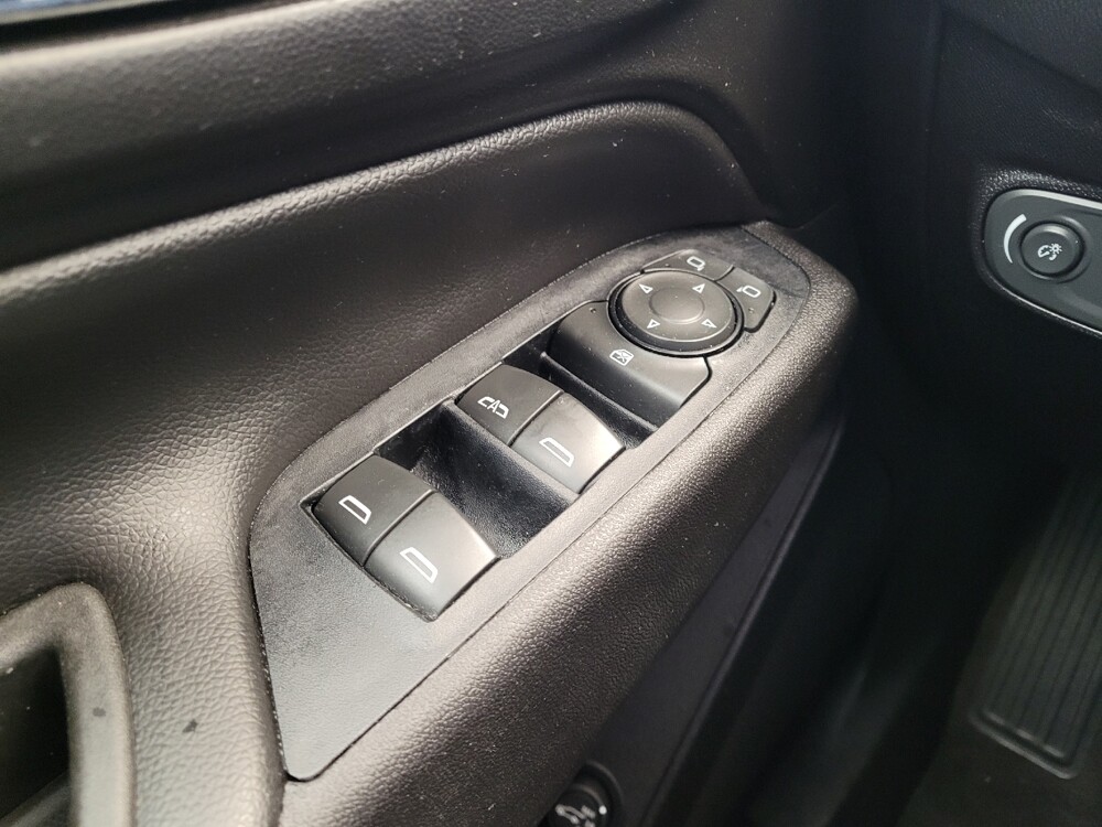 2019 Chevrolet Equinox in Maple Heights, OH 44137 - 18086419 27