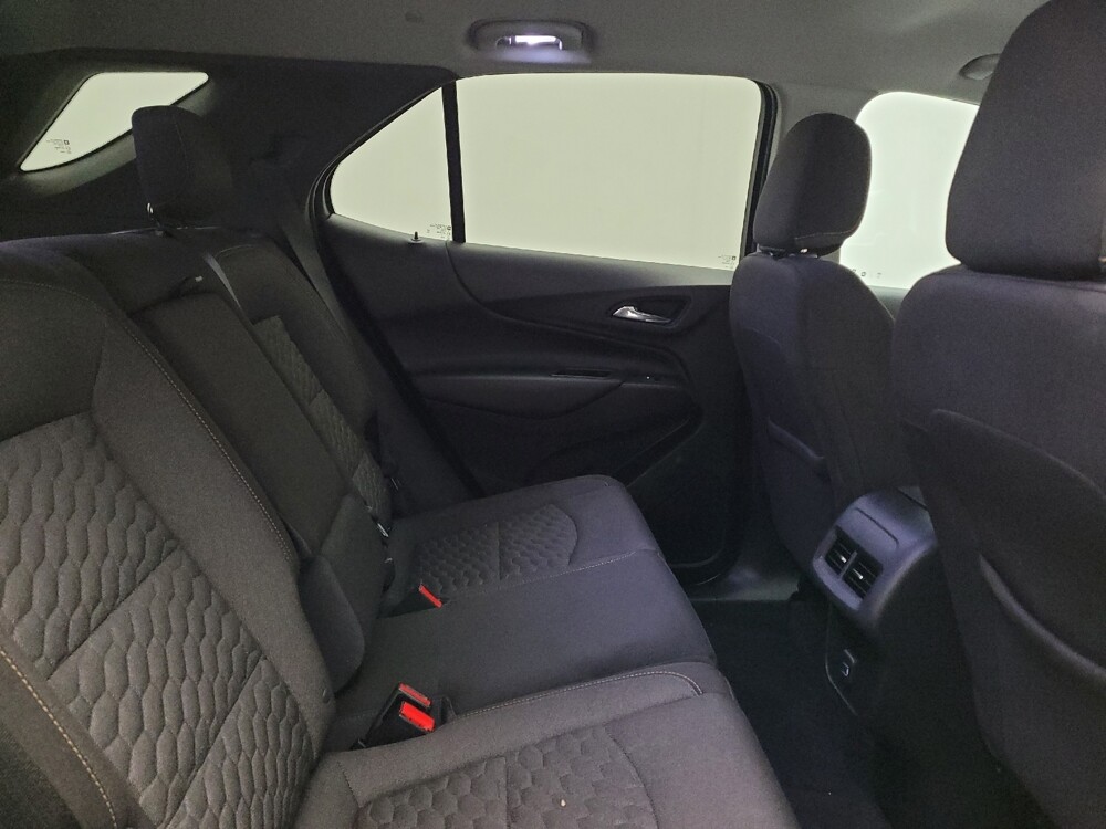 2019 Chevrolet Equinox in Maple Heights, OH 44137 - 18086419 19