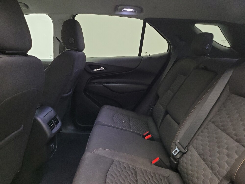 2019 Chevrolet Equinox in Maple Heights, OH 44137 - 18086419 18