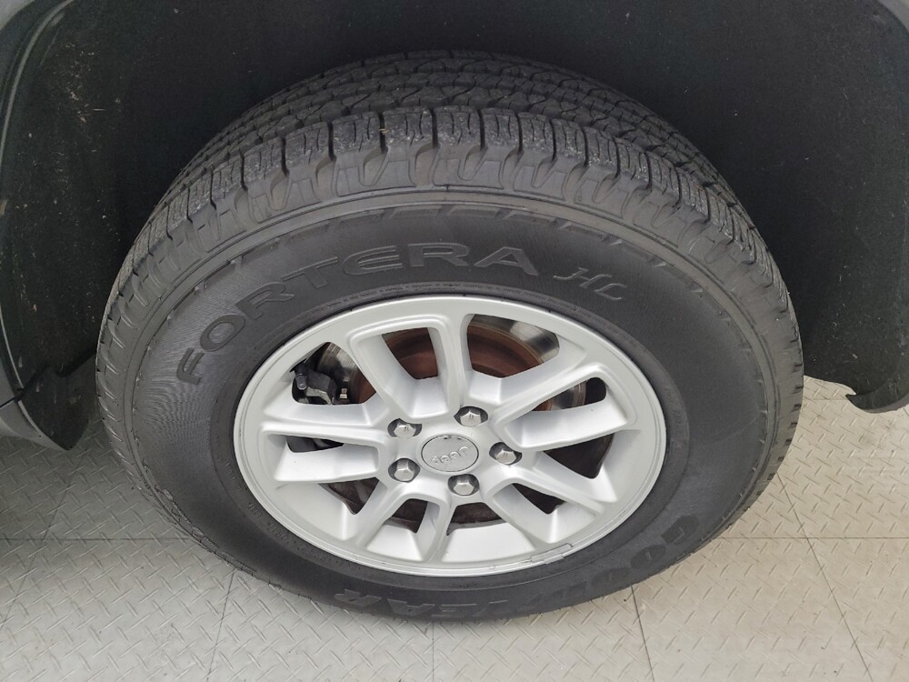 2020 Jeep Grand Cherokee in Maple Heights, OH 44137 - 18086424 31